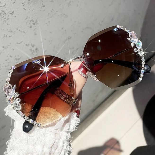 LevelUp™ - Modische Kristall Sonnenbrille